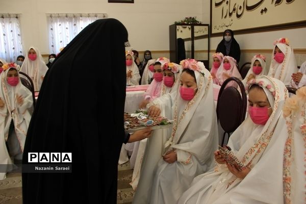 جشن عبادت دانش‌آموزان آموزشگاه شاهد فاطمه‌الزهرا(س) اسلامشهر