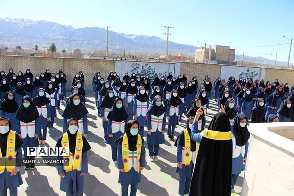 جشنواره فریادهای شادی درآموزشگاه رباب