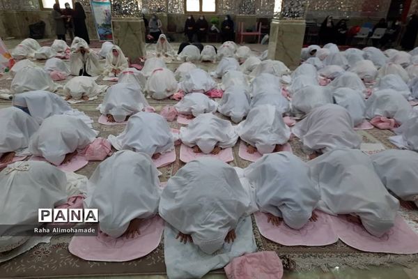 برگزاری جشن تکلیف دخترانه در ملارد