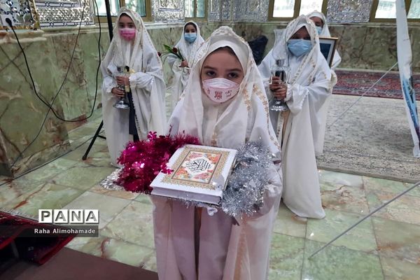 برگزاری جشن تکلیف دخترانه در ملارد