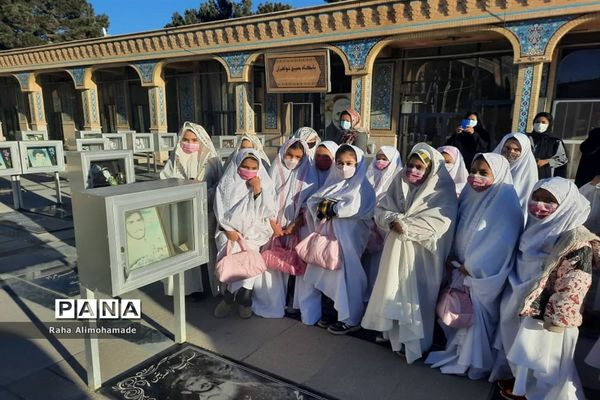 برگزاری جشن تکلیف دخترانه در ملارد