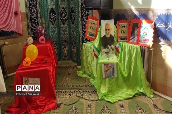 گرامیداشت میلاد حضرت فاطمه زهرا (س) درآموزشگاه اندیشه اسلامشهر