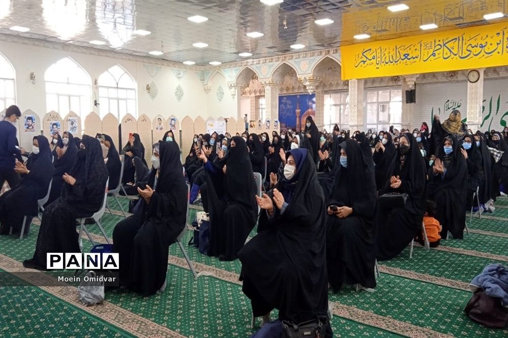 مراسم جشن بزرگ میلاد کوثر در محل امامزاده سید حمزه کاشمر