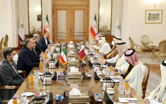 دیدار و گفت‌وگوی وزرای خارجه ایران و قطر در تهران