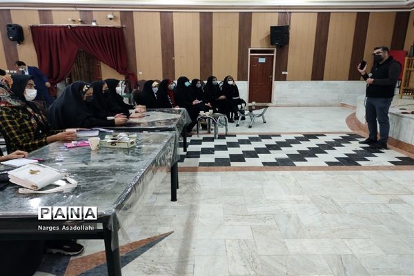 کارگاه آموزش خبرنگاری، ویژه دختران متوسطه اول