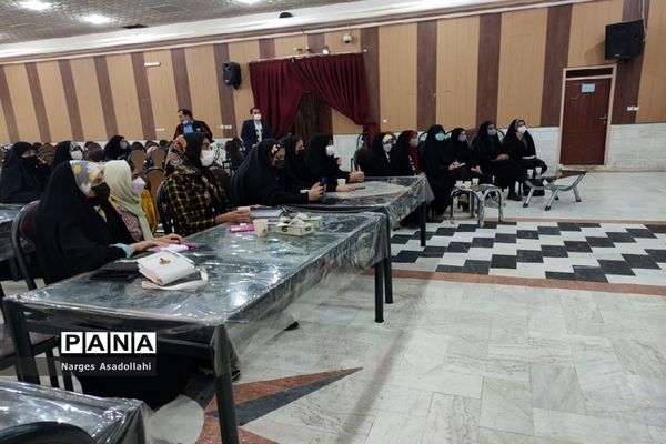 کارگاه آموزش خبرنگاری، ویژه دختران متوسطه اول
