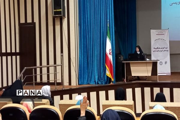 برگزاری دوره آموزشی دانش‌آموزان خبرنگار پانا ناحیه 3 کرج
