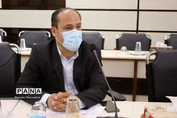 جلسه ستاد بزرگداشت هفته تربیت اسلامی و روز امور تربیتی استان بوشهر