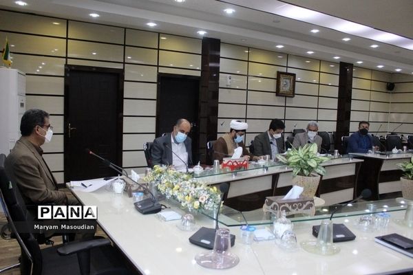 جلسه ستاد بزرگداشت هفته تربیت اسلامی و روز امور تربیتی استان بوشهر