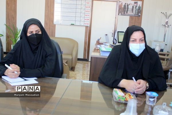 تجلیل از بانوان حوزه معاونت پرورشی و فرهنگی آموزش و پرورش استان بوشهر
