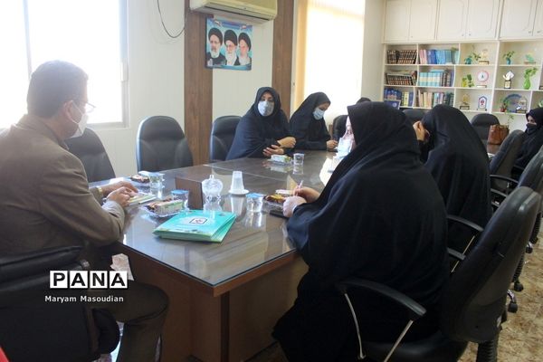 تجلیل از بانوان حوزه معاونت پرورشی و فرهنگی آموزش و پرورش استان بوشهر