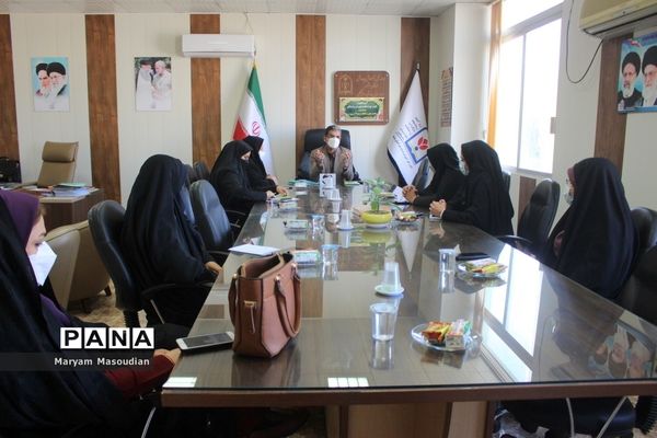 تجلیل از بانوان حوزه معاونت پرورشی و فرهنگی آموزش و پرورش استان بوشهر