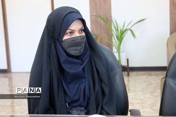 تجلیل از بانوان حوزه معاونت پرورشی و فرهنگی آموزش و پرورش استان بوشهر