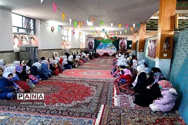 مراسم جشن میلاد حضرت زهرا(س) در مدارس شهرستان جعفرآباد