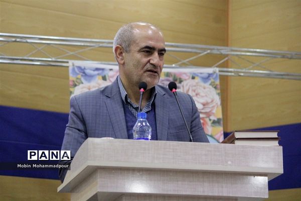 آیین گرامیداشت مقام شامخ زن و مادر در اداره‌کل آموزش و پرورش آذربایجان