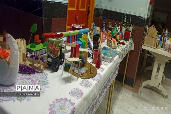 برگزاری نمایشگاه هنرهای دستی به‌مناسبت هفته طبیعت