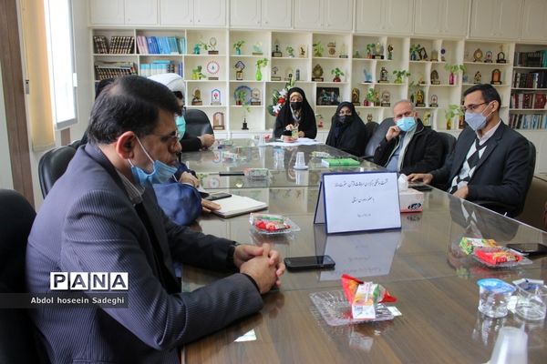 نشست هماهنگی برگزاری مسابقات قرآن، عترت و نماز اداره‌کل آموزش و پرورش استان بوشهر