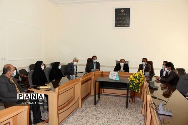 جلسه توانمندسازی مشاوران شهرستان دشتستان