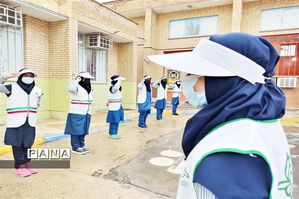 آیین زنگ انقلاب در مدارس شهرستان امیدیه