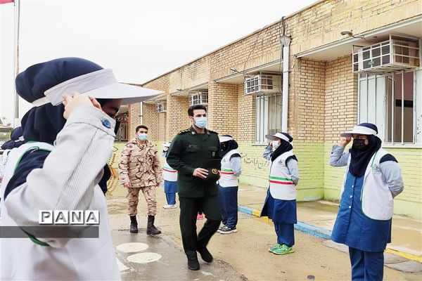 آیین زنگ انقلاب در مدارس شهرستان امیدیه