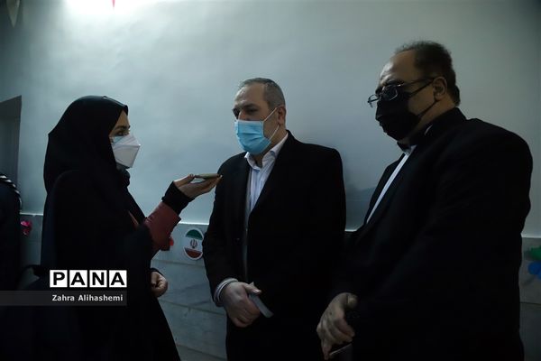 آیین نواختن زنگ گلبانگ انقلاب اسلامی ایران