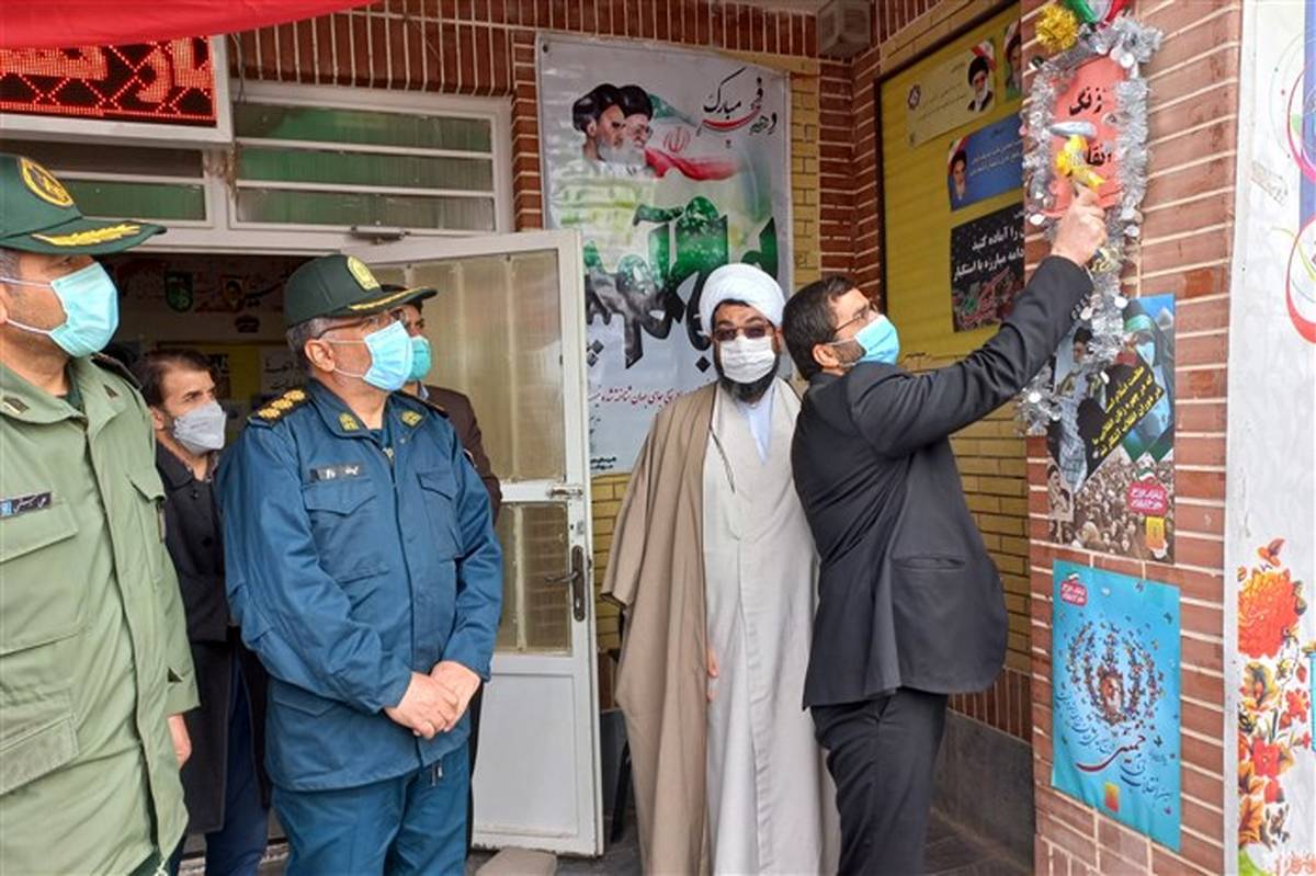 زنگ گلبانگ انقلاب در شهرستان فیروزه نواخته شد