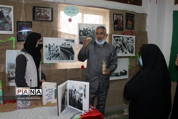 آیین نواخته شدن زنگ انقلاب در دبیرستان توحید گلوگاه