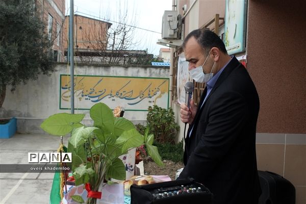 آیین نواخته شدن زنگ انقلاب در دبیرستان توحید گلوگاه