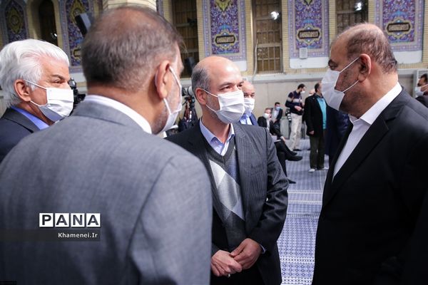دیدار تولیدکنندگان با رهبر انقلاب