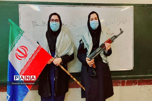 برگزاری دوره عملی دفاعی باز و بسته کردن سلاح در بهارستان دو