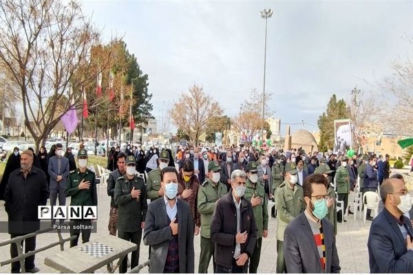 برگزاری ,مراسم نمادین گلباران ورود حضرت امام به میهن اسلامی در کاشمر