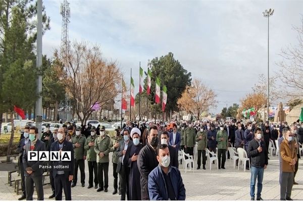 برگزاری ,مراسم نمادین گلباران ورود حضرت امام به میهن اسلامی در کاشمر