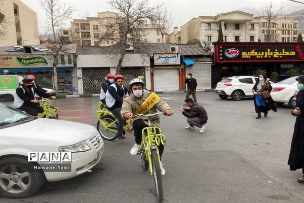 مانور میدانی تشکل‌های دانش‌آموزی یاوران انقلاب در منطقه 1