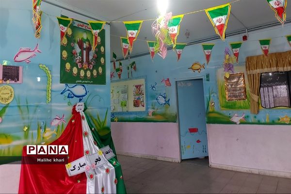 شور و شوق جشن‌های انقلاب در مدارس جوادآباد