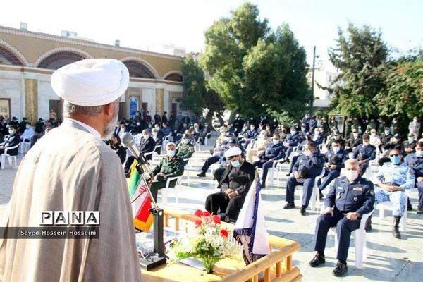 مراسم مهمانی لاله‌ها در گلزار شهدای بوشهر