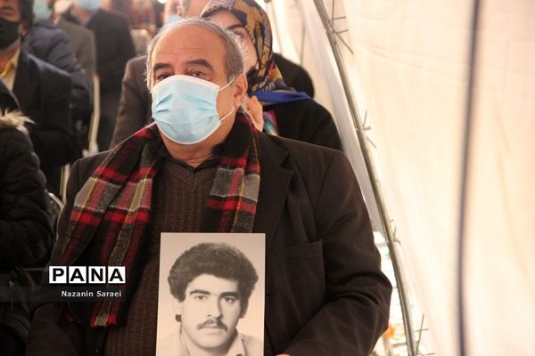 شانزدهمین آیین ملی عطرافشانی و گلباران مزارشهدای ادیان توحیدی در اسلامشهر