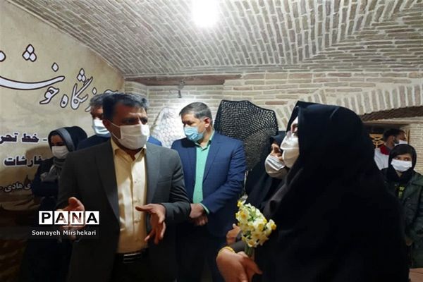 برگزاری نمایشگاه کارآفرینان و مشاغل خانگی در نی ریز