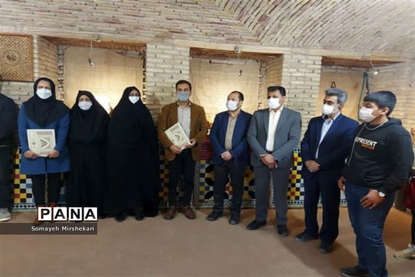 برگزاری نمایشگاه کارآفرینان و مشاغل خانگی در نی ریز