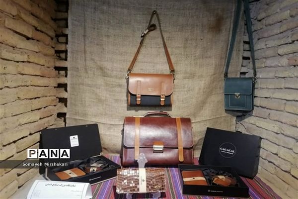 برگزاری نمایشگاه کارآفرینان و مشاغل خانگی در نی ریز