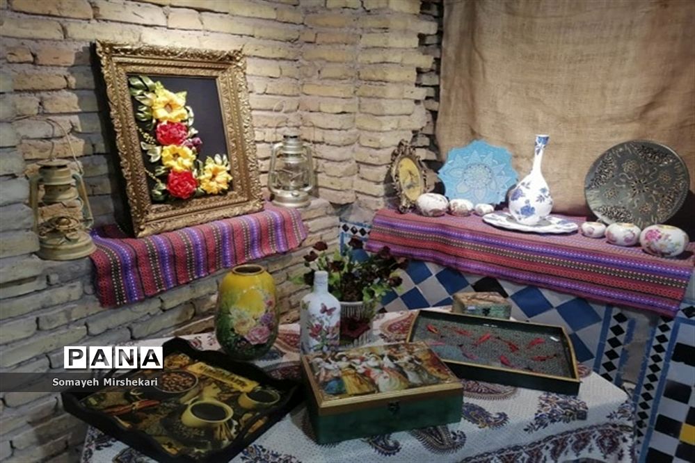 برگزاری نمایشگاه کارآفرینان و مشاغل خانگی در نی ریز