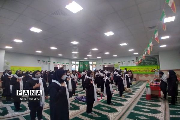 گرامیداشت دهه مبارک فجر در مدارس ملارد