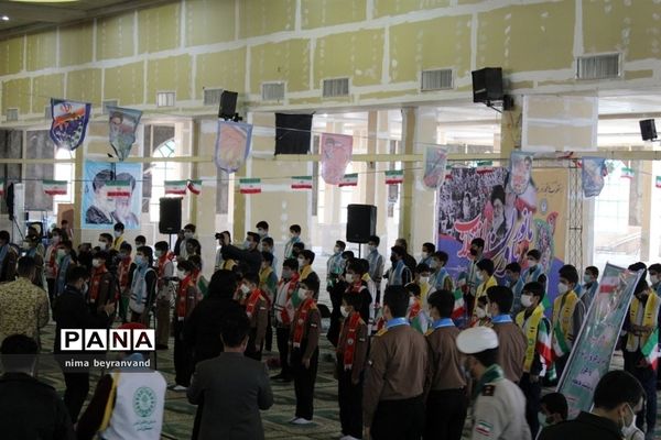 مانور یاوران انقلاب سازمان دانش‌آموزی استان لرستان