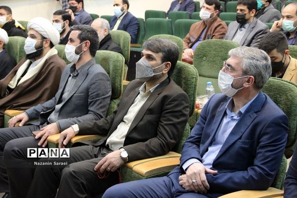 مراسم تجلیل از پیشکسوتان و قهرمانان قرآنی شهرستان اسلامشهر