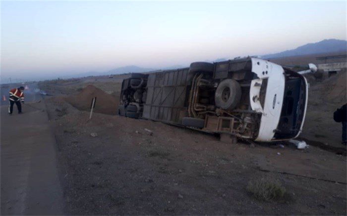 واژگونی اتوبوس ارومیه به ماکو ۱۱ مصدوم برجای گذاشت
