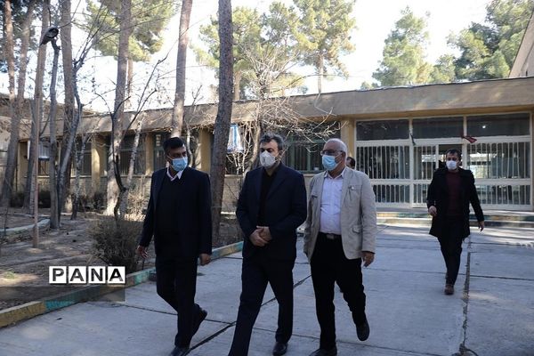 بازدید مدیرکل شهرستان‌های استان تهران از هنرستان بزرگ فنی شهید گلشنی کهریزک