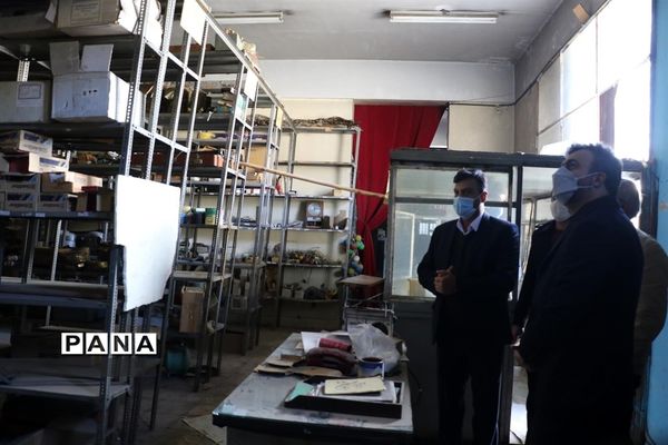 بازدید مدیرکل شهرستان‌های استان تهران از هنرستان بزرگ فنی شهید گلشنی کهریزک