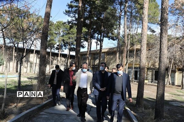 بازدید مدیرکل شهرستان‌های استان تهران از هنرستان بزرگ فنی شهید گلشنی کهریزک