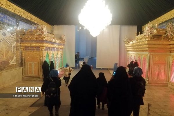 بازدید دانش‌آموزان بسیجی شهرستان ملارد از باغ موزه دفاع مقدس تهران