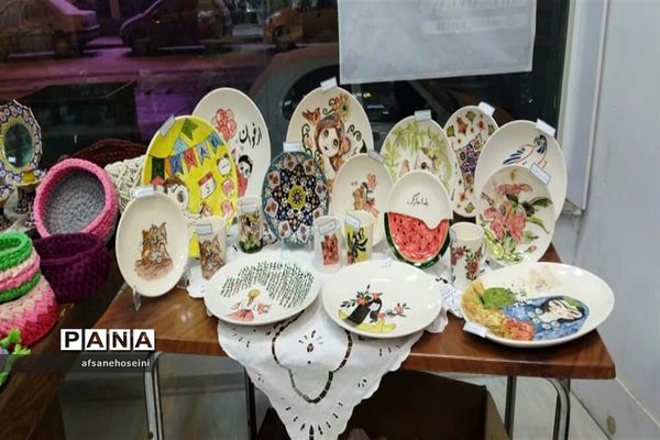 برپایی نمایشگاه توانمندی‌ها و دستاوردهای بانوان در فیروزکوه