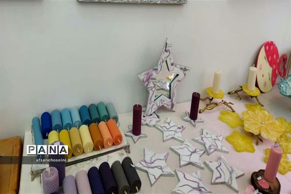 برپایی نمایشگاه توانمندی‌ها و دستاوردهای بانوان در فیروزکوه